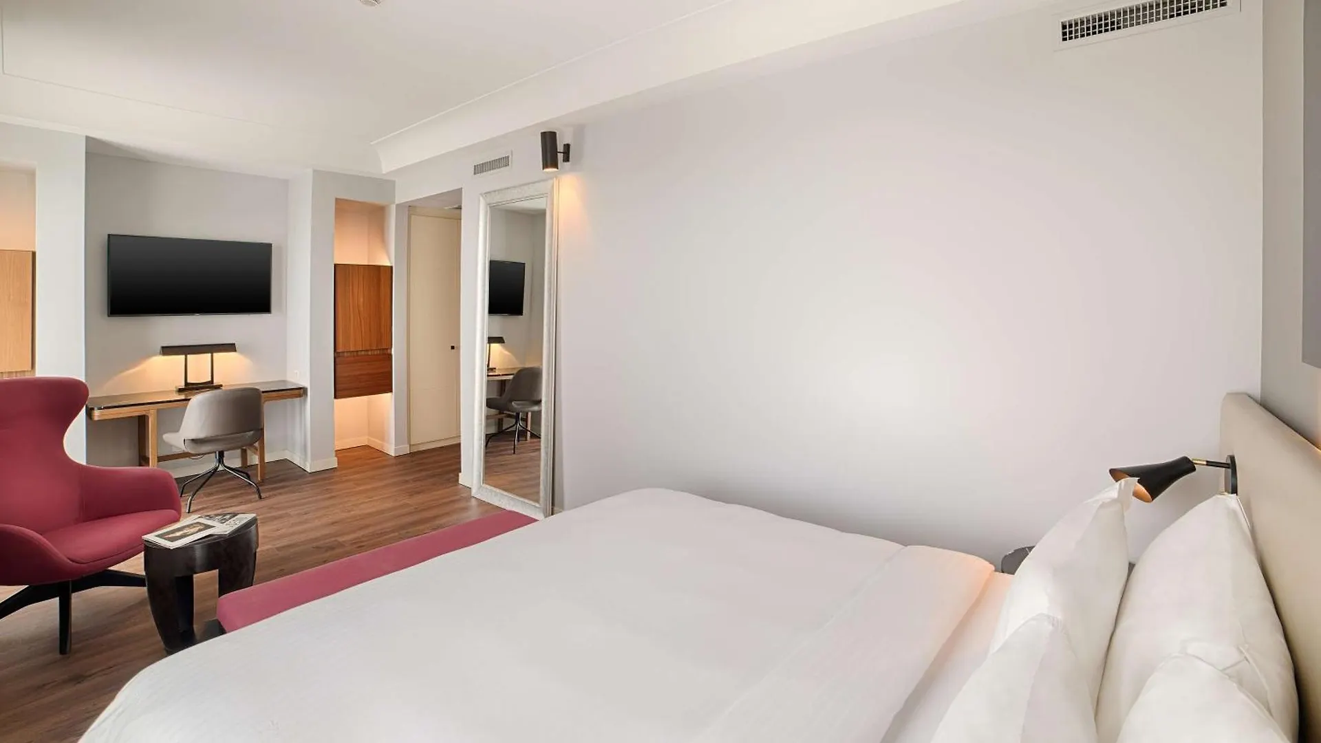 Radisson Blu Hotel Milano 4*,  Italien